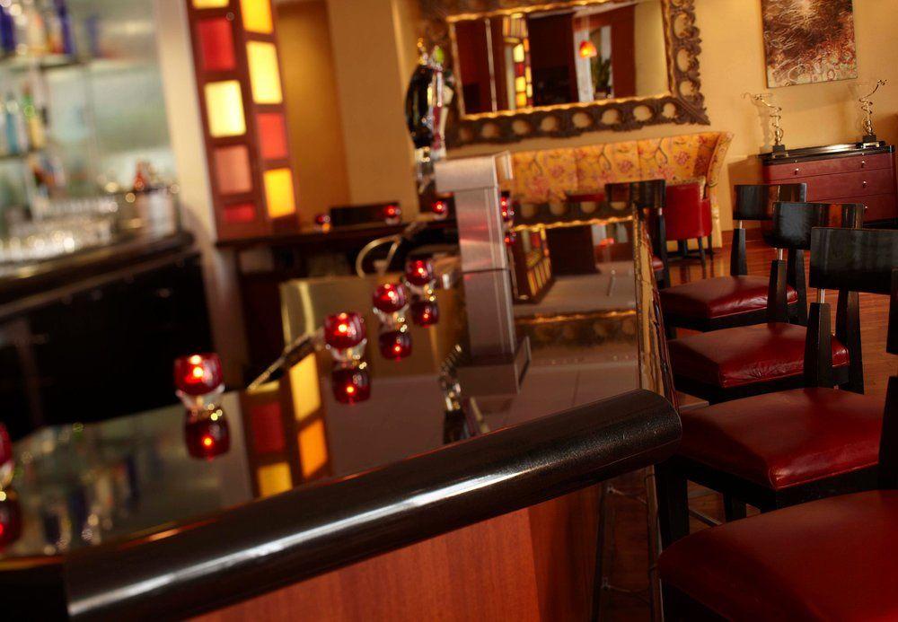 Renaissance Columbus Downtown Hotel Екстериор снимка